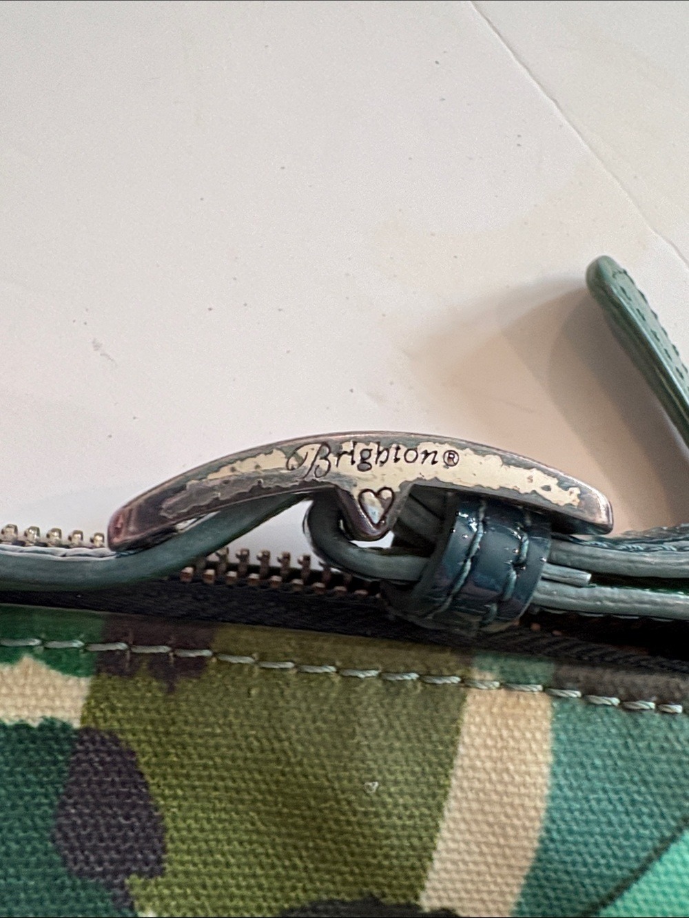 Brighton Green Abstract Print Crossbody Bag casual lightweight - Picture 12 of 12